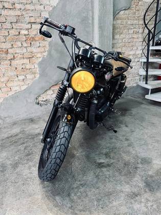 ROYAL ENFIELD INTERCEPTOR 